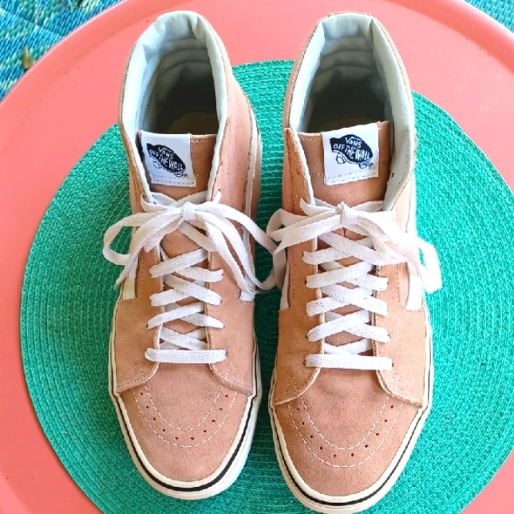 VANS Unisex Tan Sneakers Classic High-Tops Leather/Canvas M9 Or W10.5 - Picture 2 of 9